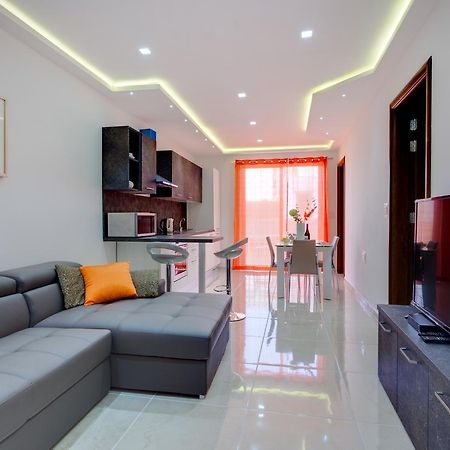 La Rive Apartment Sliema Exteriör bild