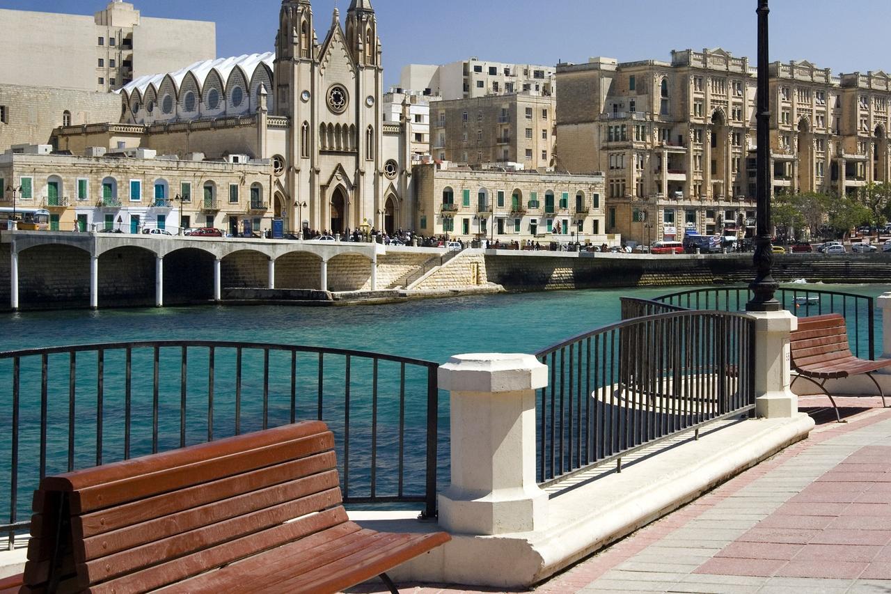La Rive Apartment Sliema Exteriör bild