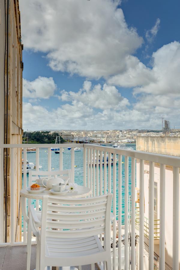 La Rive Apartment Sliema Exteriör bild