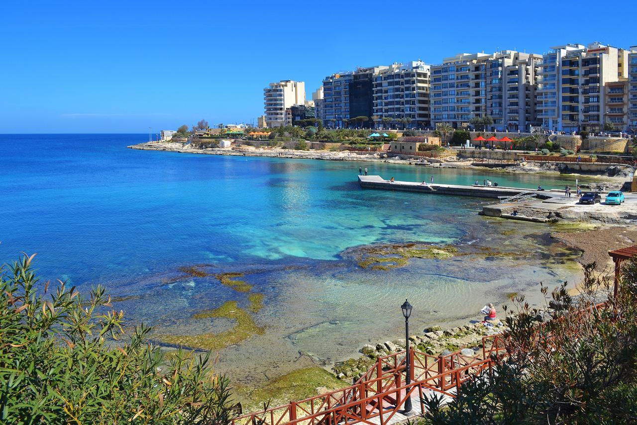 La Rive Apartment Sliema Exteriör bild